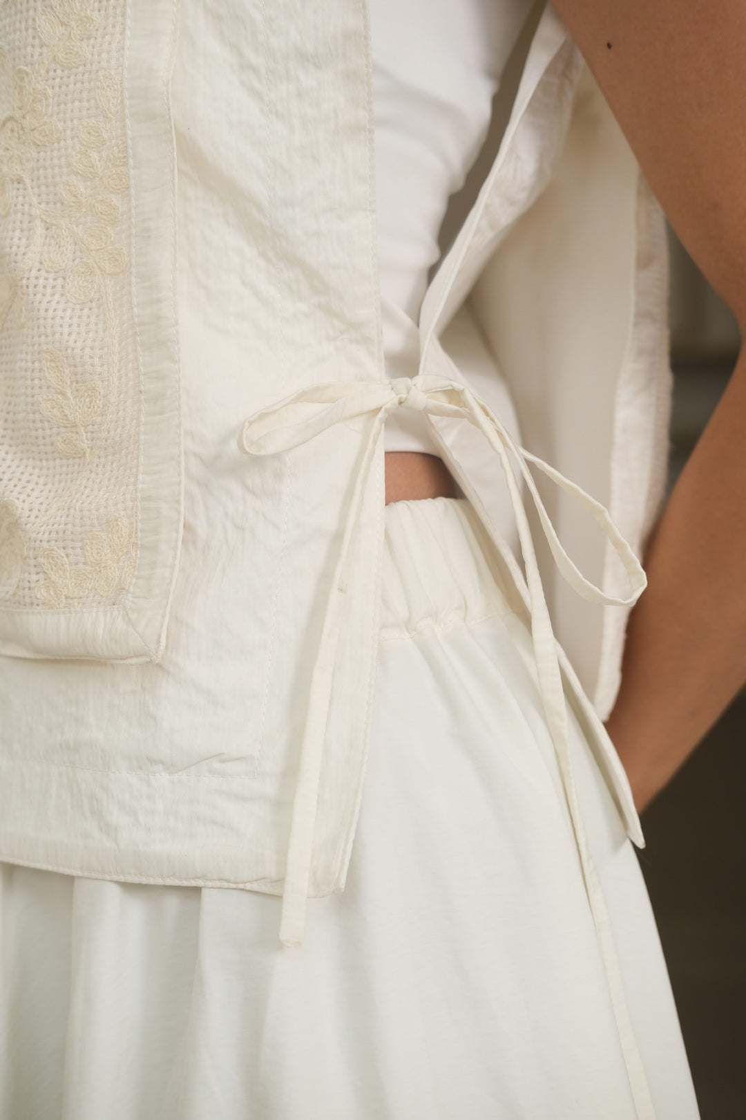 Eunoia Vest